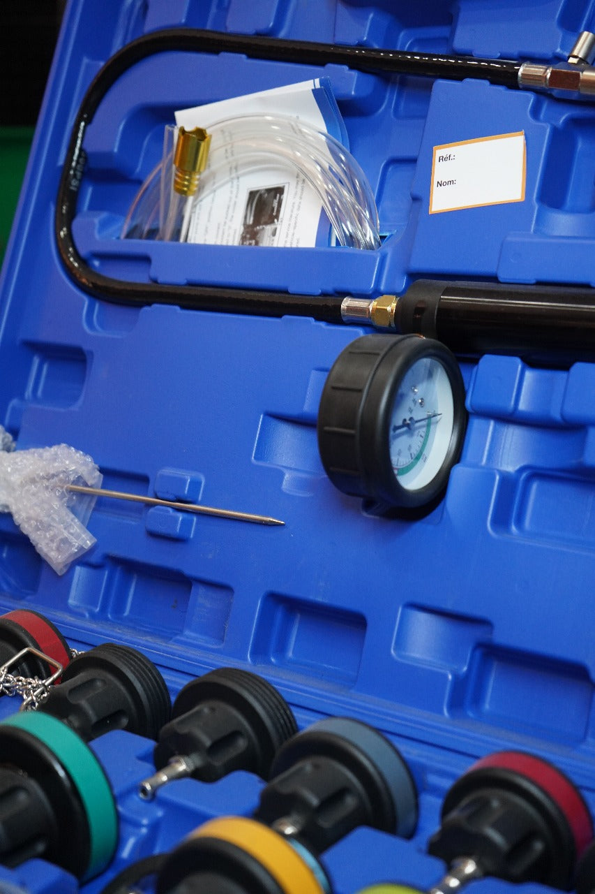 TESTEUR DE PRESSION DE RADIATEUR